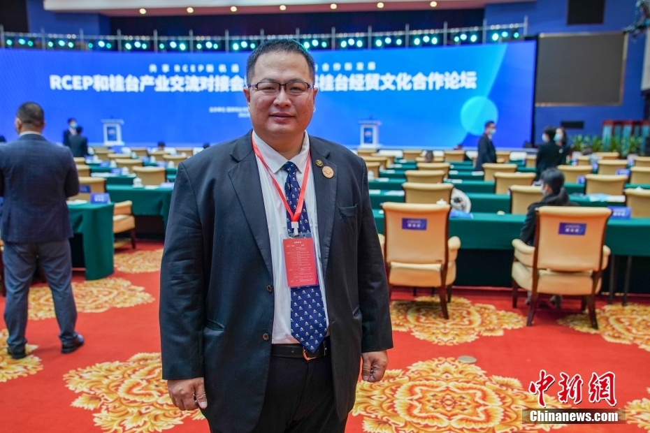 图为12月1日，梁洲辅在第十八届桂台经贸文化合作论坛现场。 <span target='_blank' href='/'>中新社</span>记者 陈冠言 摄