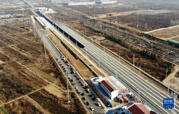 日照岚山疏港铁路开通 中国北方再添陆海大通道