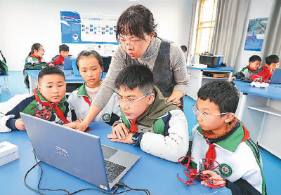 教育数字化战略行动持续推进 智慧校园，科技感满满图3