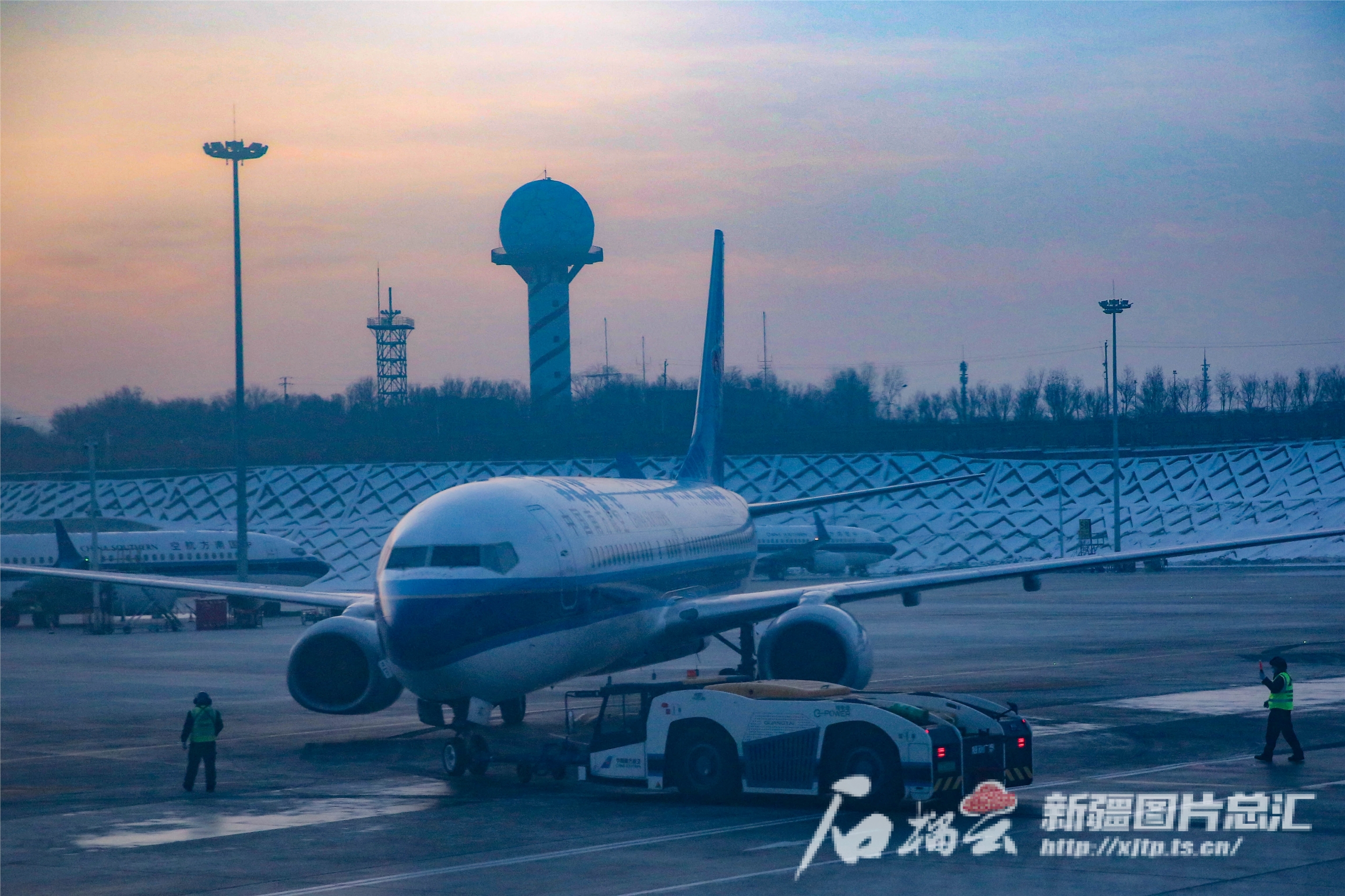 2024年乌鲁木齐流动人口_天山·便民家长必看!乌鲁木齐各区2024年秋季幼升小政