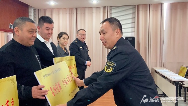 米乐m6天山深读丨扶助“小个头”迸发大能量——自治区市场监管局解读个体工商户分型(图2)