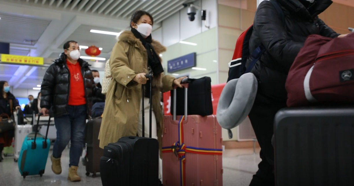 北京市第十批第二期援疆教师抵和。