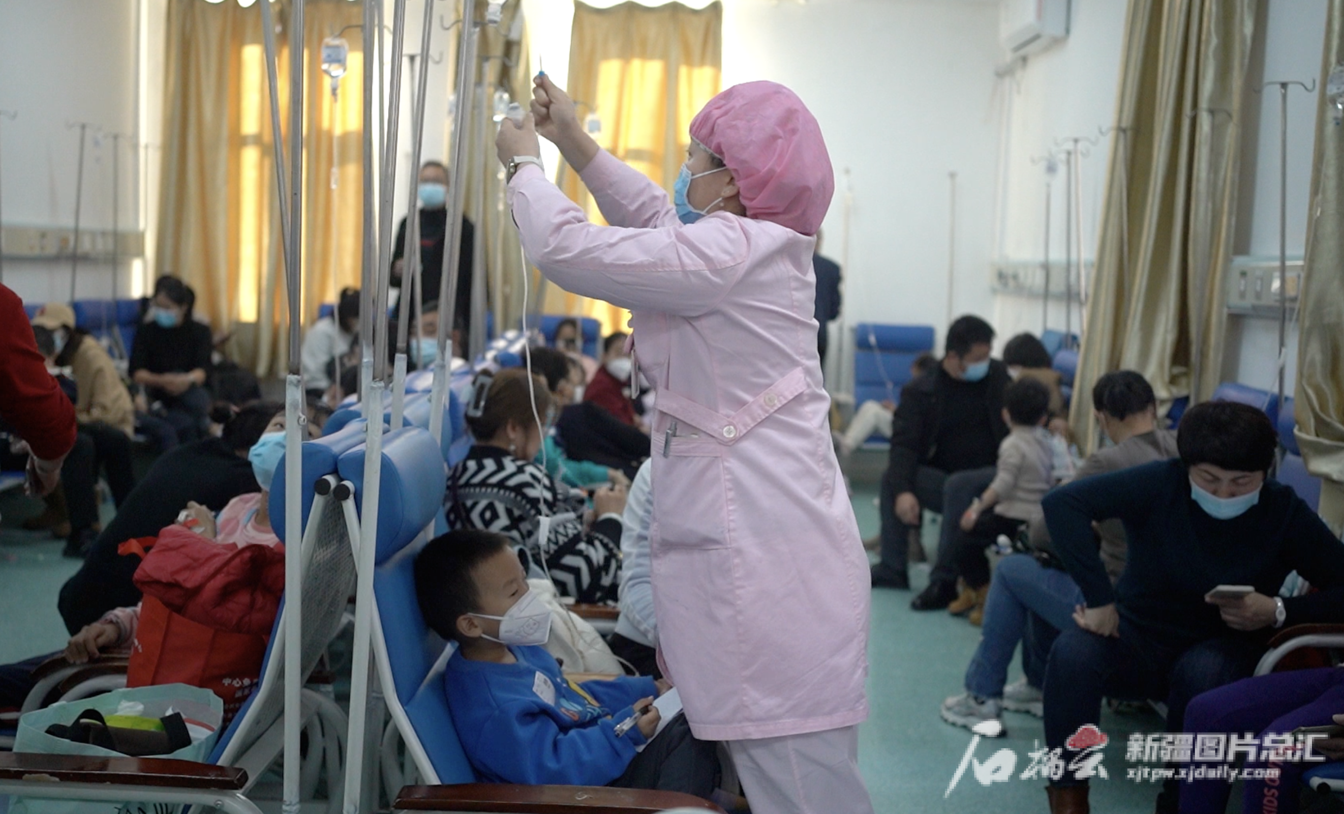 新疆疾控：急性呼吸道疾病持续上升 戴口罩很必要