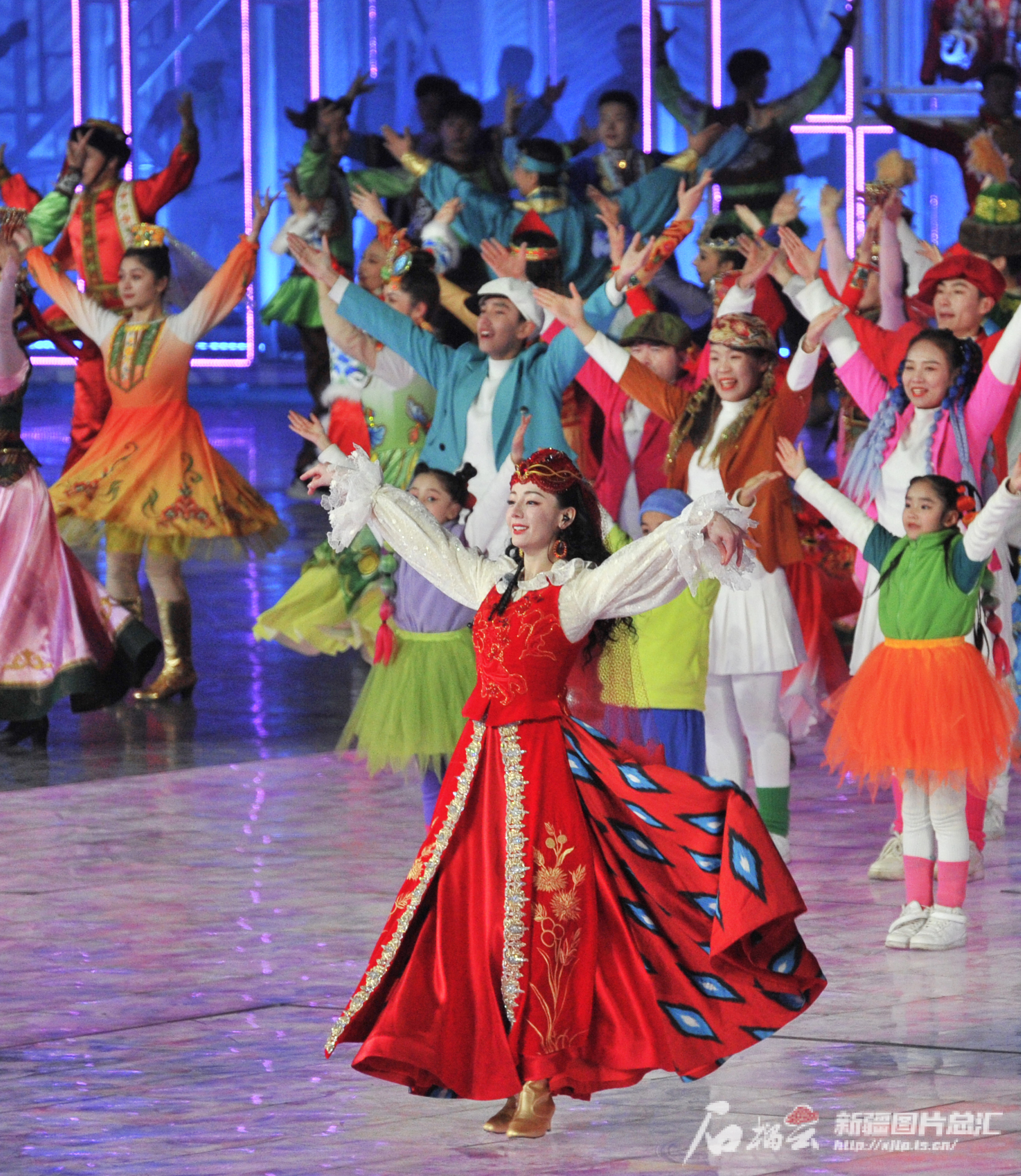新疆舞表情包微信图片