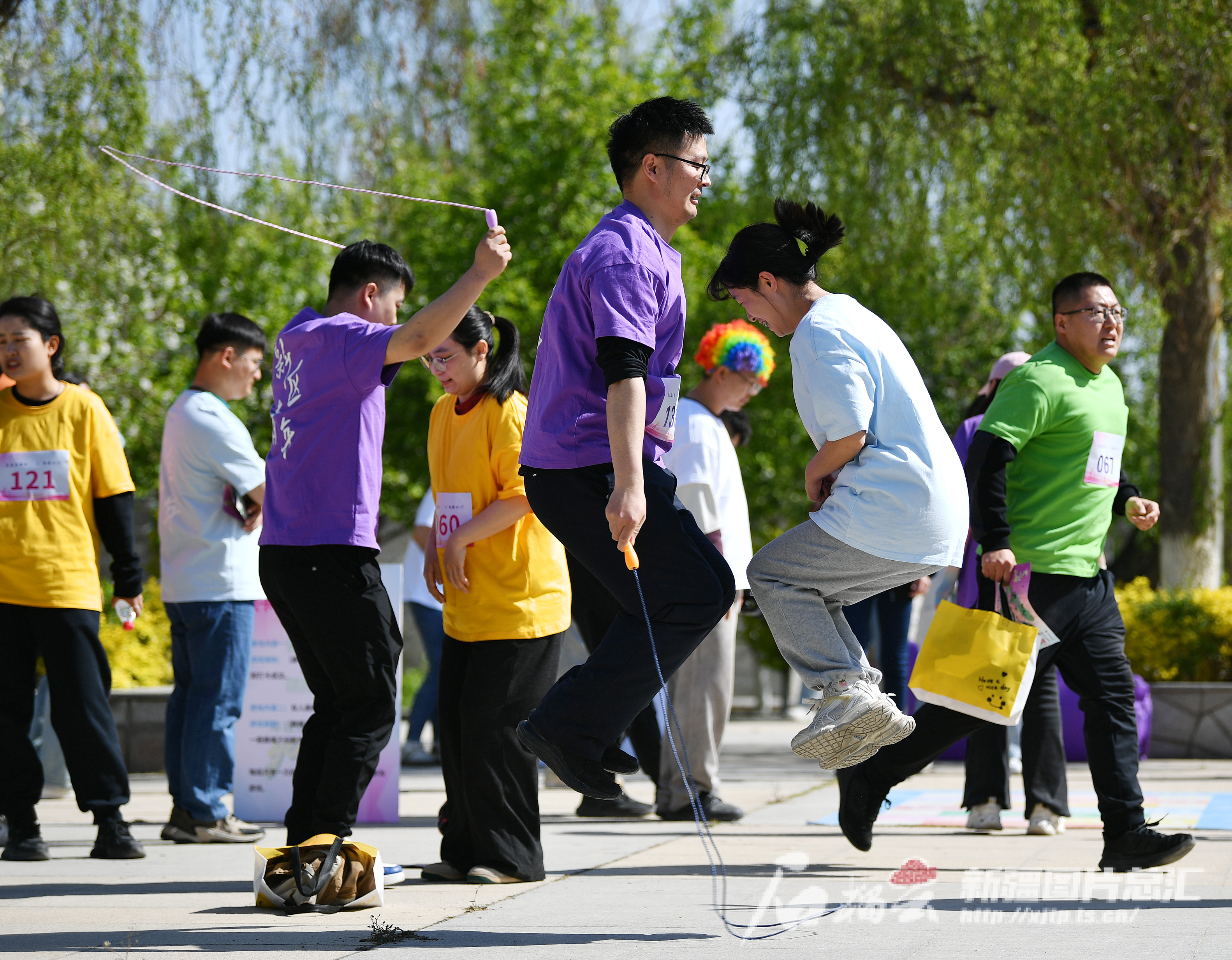 半岛BOB青春趣味跑、公益环保徒步……乌市这两个区春季活动玩出花样(图3)
