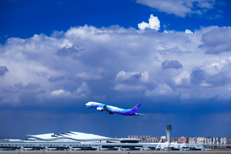 mmexport1f43e6135609523535cc17d615761f47_1749371258130