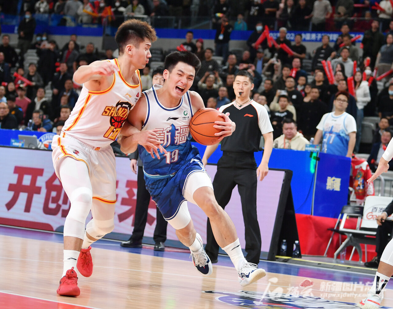 👀“CBA同意新疆男篮复赛”冲上微博热搜第八🔥-直播吧
