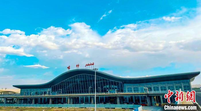 新疆喀什机场航站楼。　新疆机场(集团)有限责任公司提供
